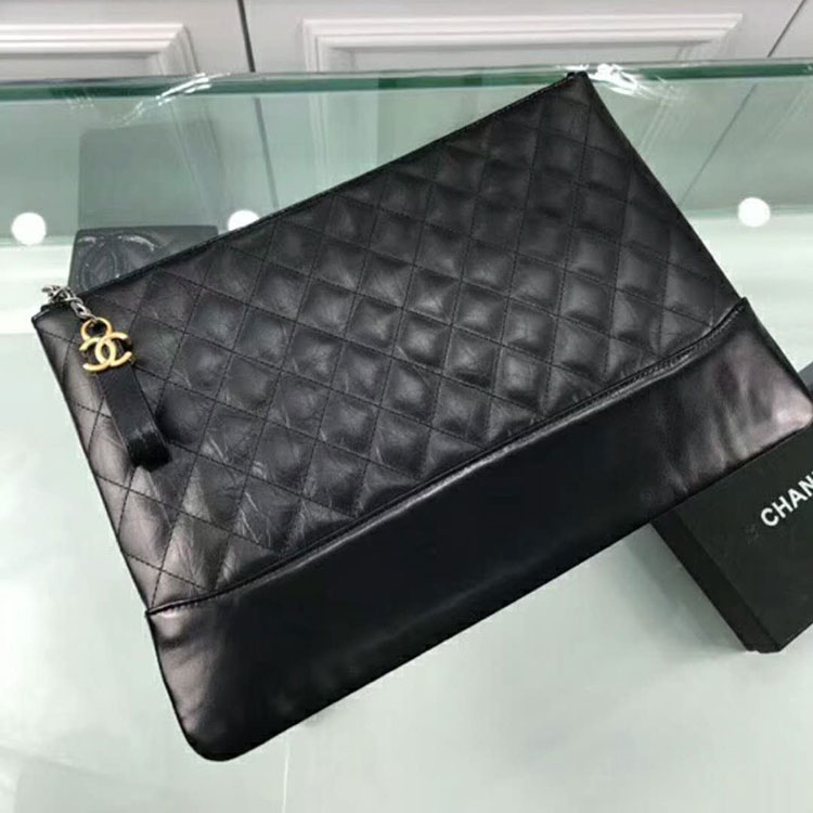 2018 Chanel Gabrielle Pouch Original Calfskin