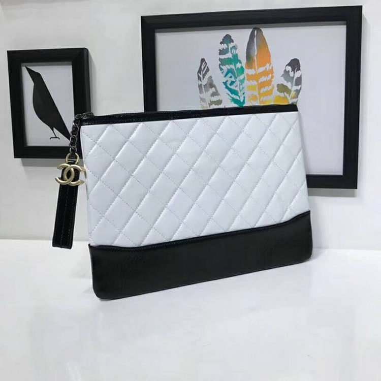 2018 Chanel Gabrielle Pouch Original Calfskin