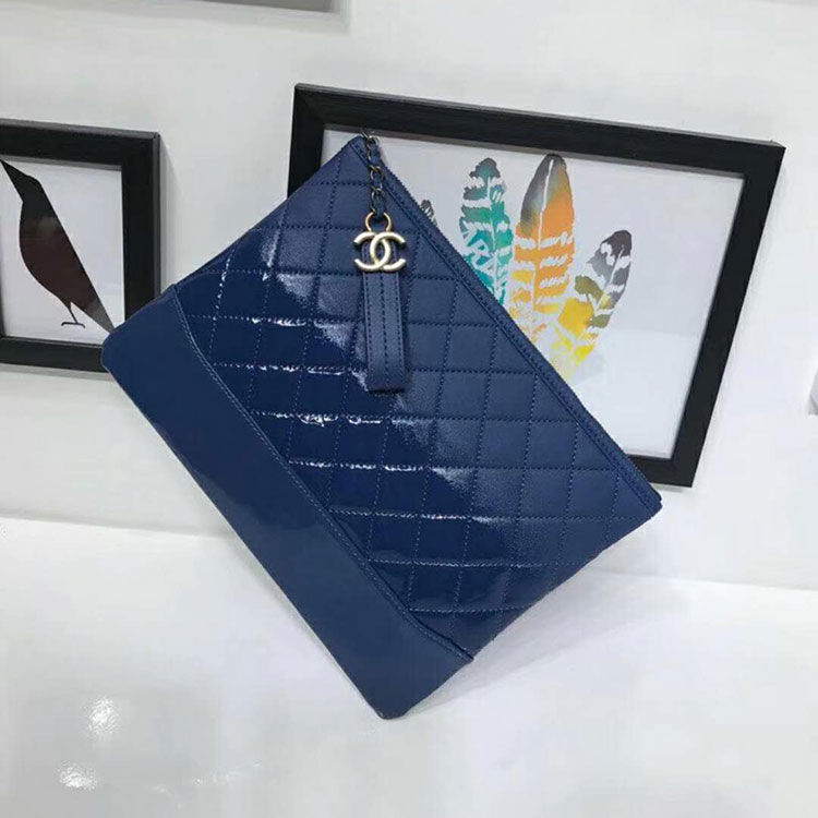 2018 Chanel Gabrielle Pouch Original Calfskin