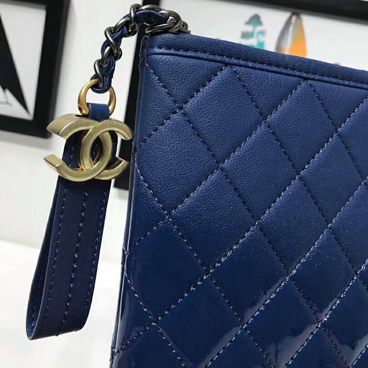 2018 Chanel Gabrielle Pouch Original Calfskin