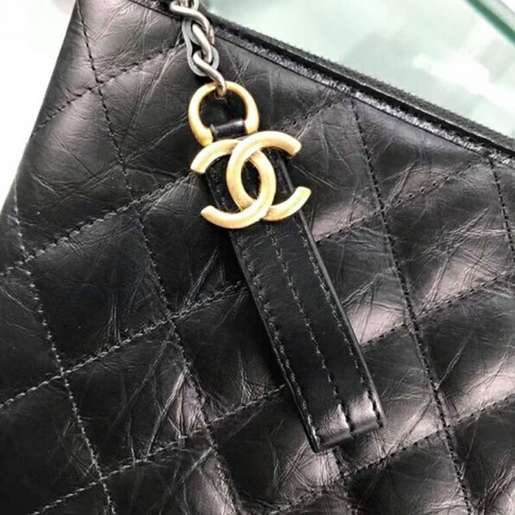 2018 Chanel Gabrielle Pouch Original Calfskin