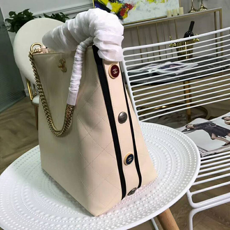 2018 Chanel Hobo Handbag