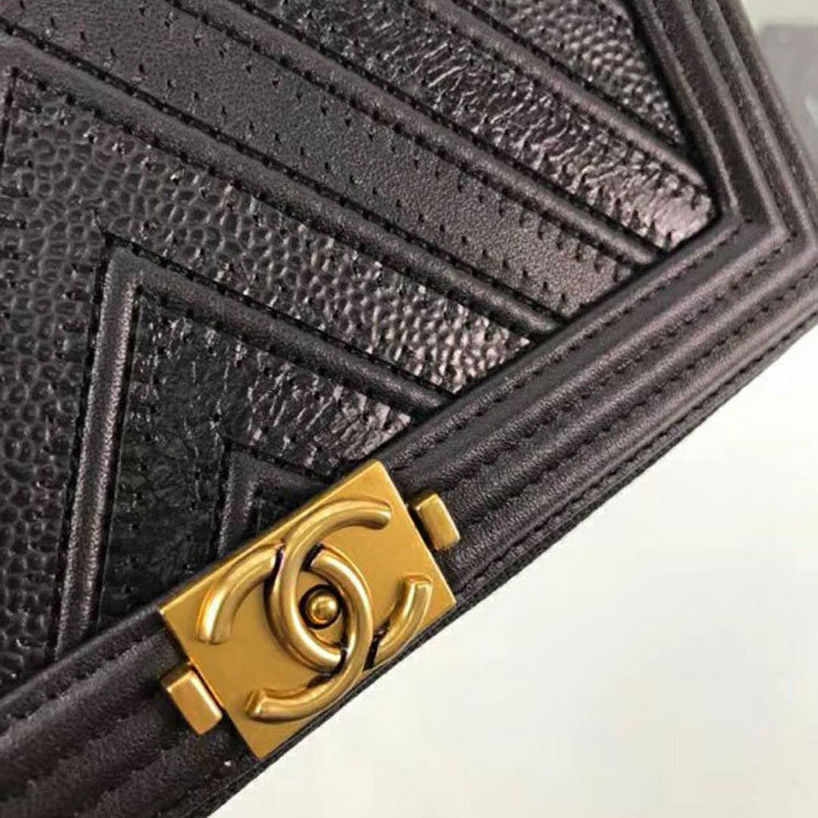 2018 Chanel Matelasse Original Leather Zip Around Wallet