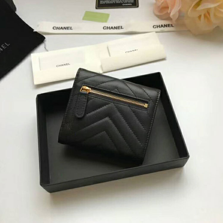 2018 Chanel Matelasse Tri-Fold Wallet