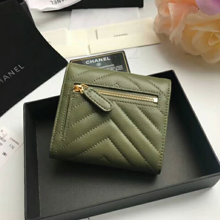 2018 Chanel Matelasse Tri-Fold Wallet