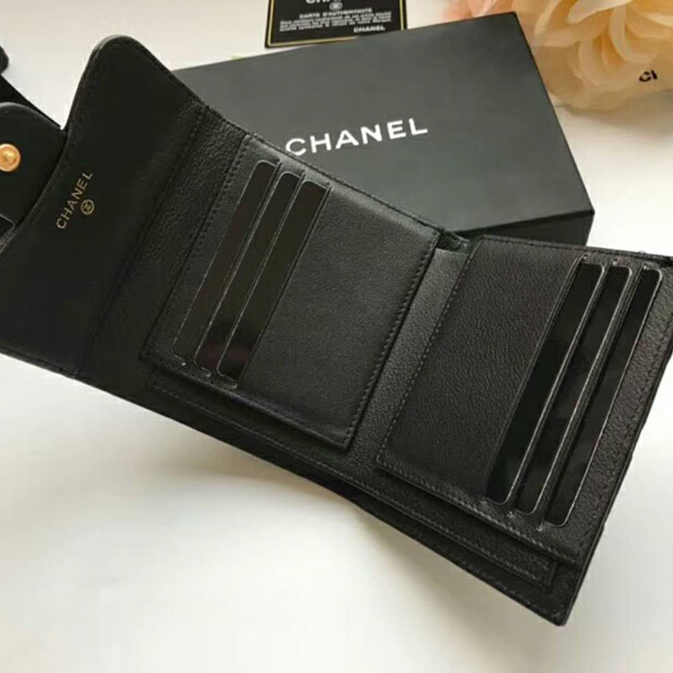 2018 Chanel Matelasse Tri-Fold Wallet