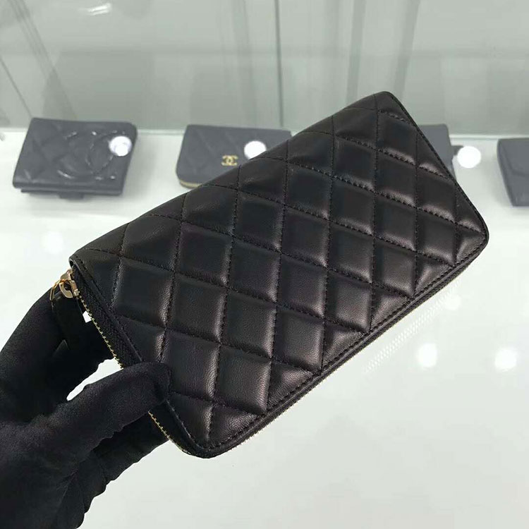 2018 Chanel Matelasse Zip Around Wallet