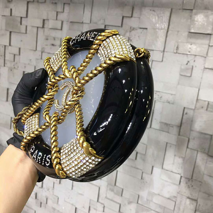 2018 Chanel Minaudiere