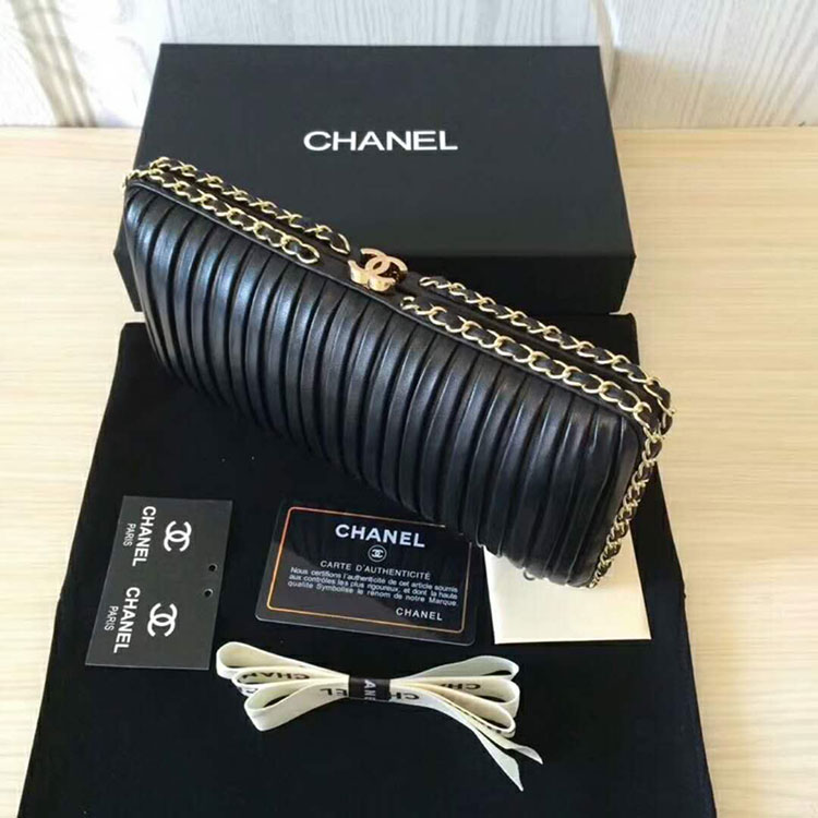 2018 Chanel Minaudiere