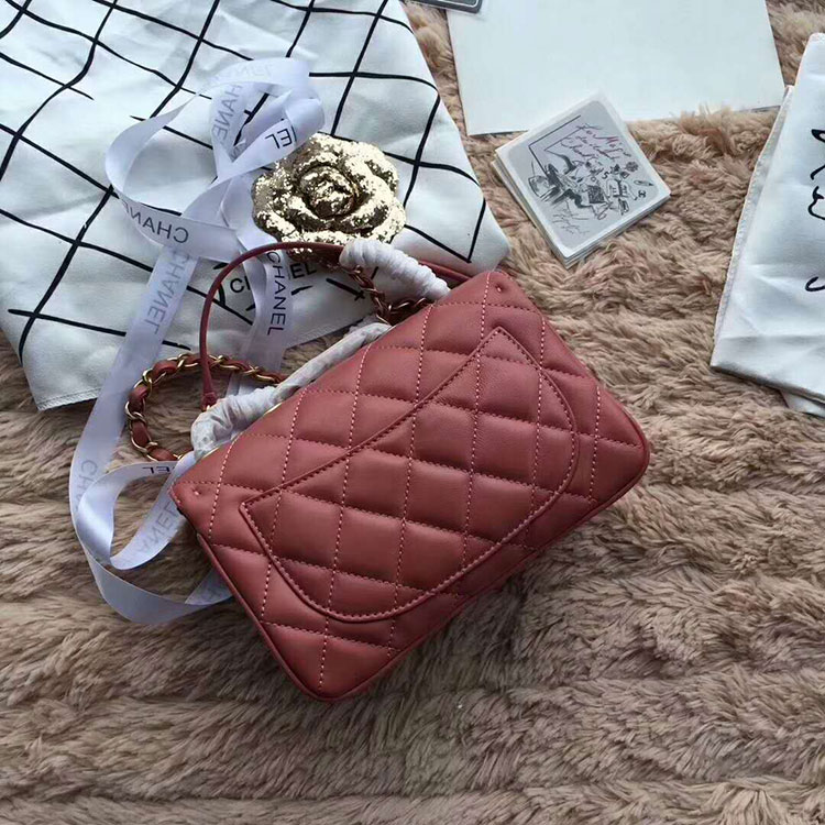 2018 Chanel Mini Flap Bag in Original Lambskin leather