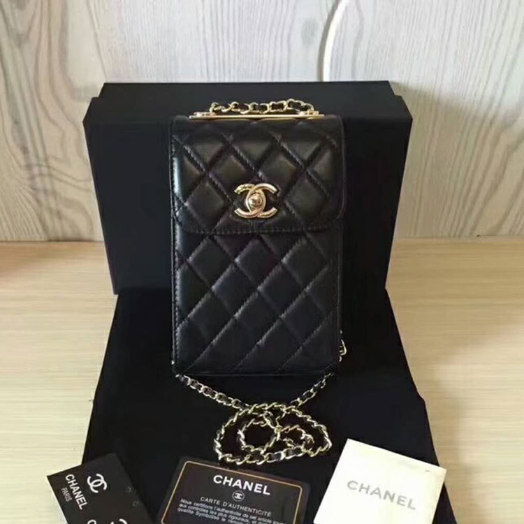 2018 Chanel Mobile phone bag with Chain