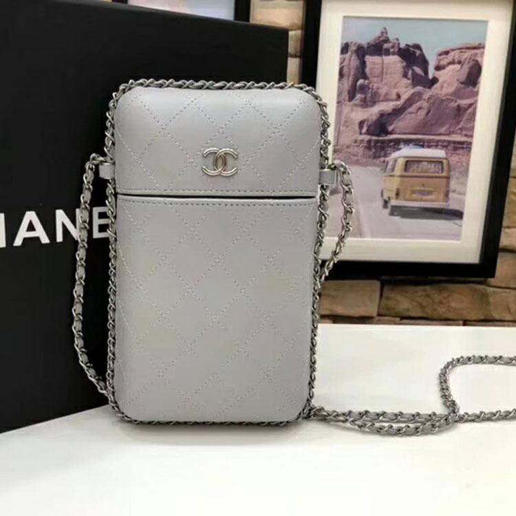 2018 Chanel Mobile phone bag with Chain