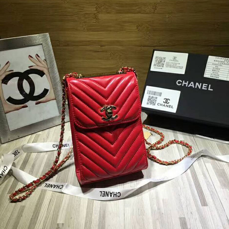 2018 Chanel Mobile phone bag with Chain