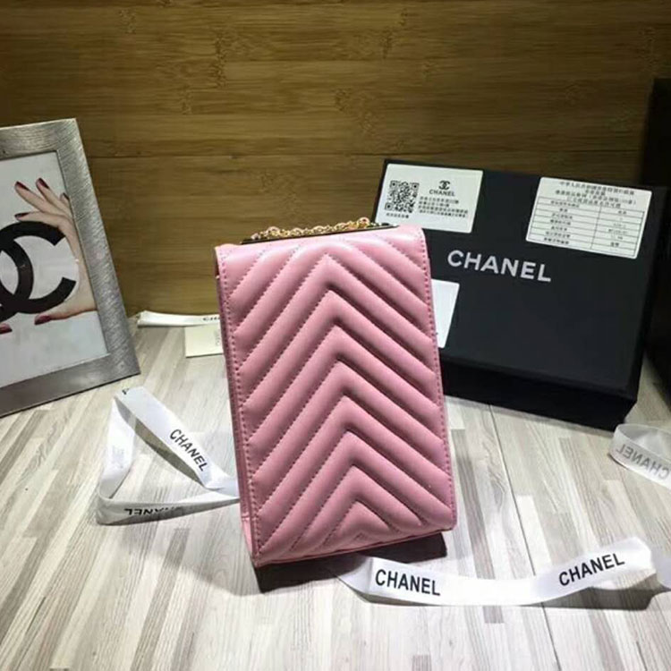 2018 Chanel Mobile phone bag with Chain