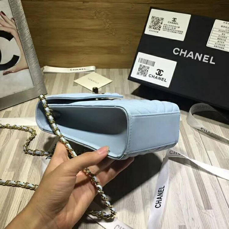 2018 Chanel Mobile phone bag with Chain