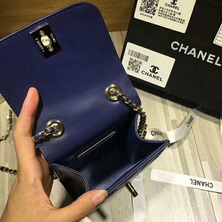 2018 Chanel Mobile phone bag with Chain