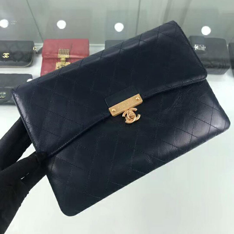 2018 Chanel Pouch