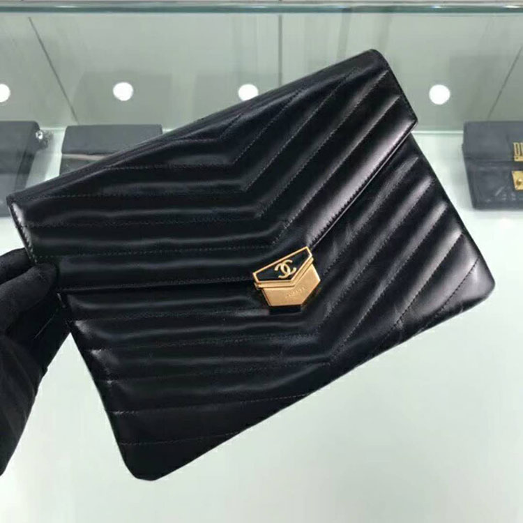 2018 Chanel Pouch