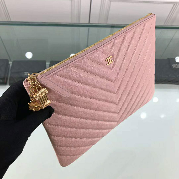 2018 Chanel Pouch