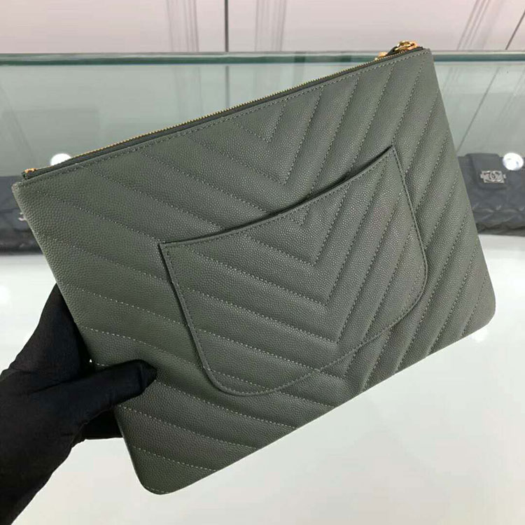 2018 Chanel Pouch