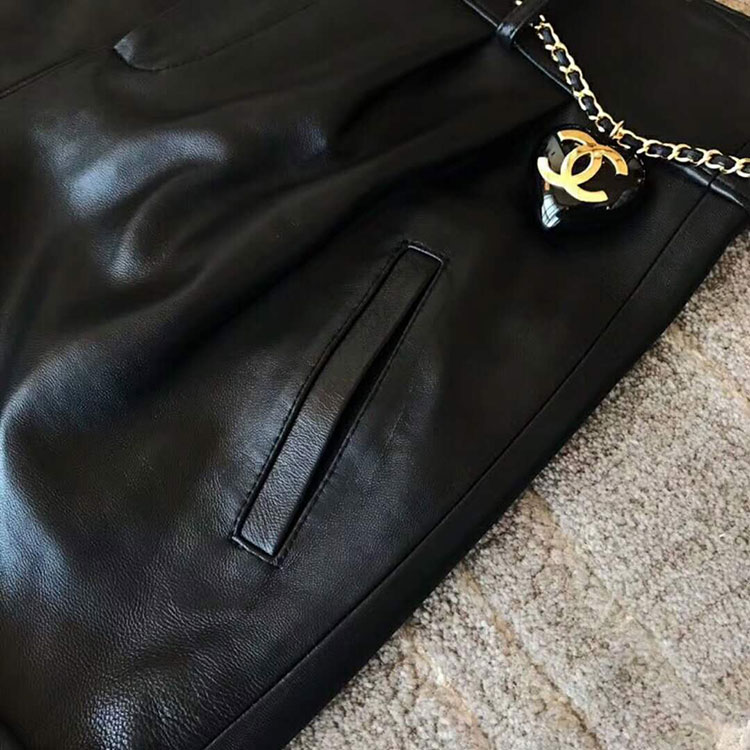 2018 Chanel Shorts in leather