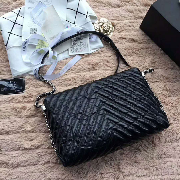 2018 Chanel Shoulder bag Original Leather