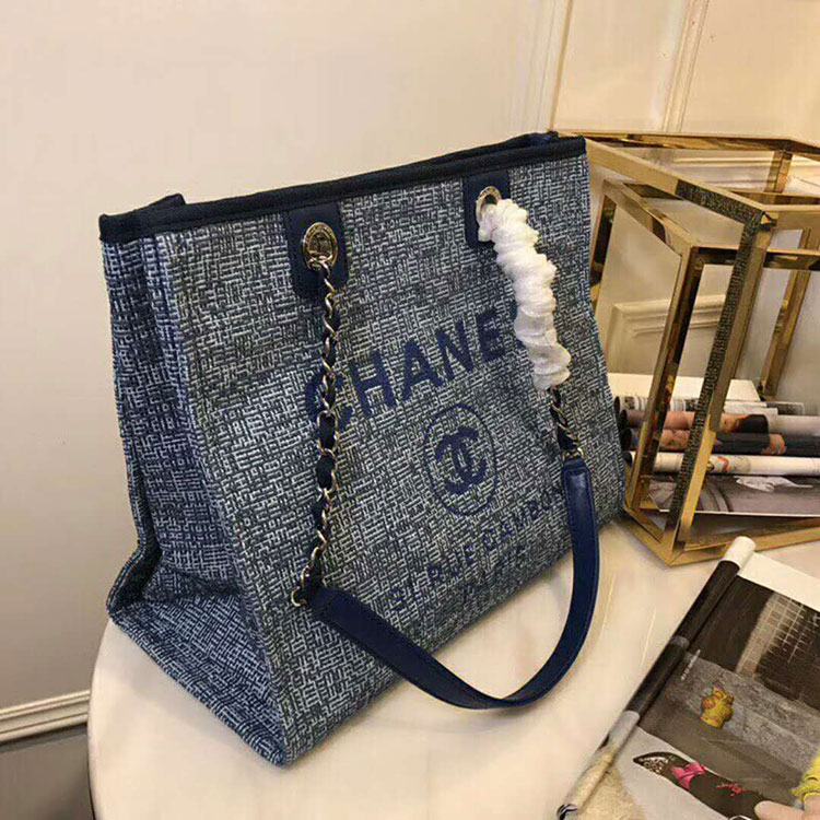 2018 Chanel Small Shopping Bag