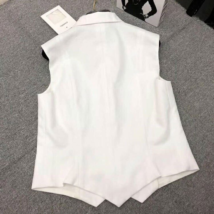 2018 Chanel Tops