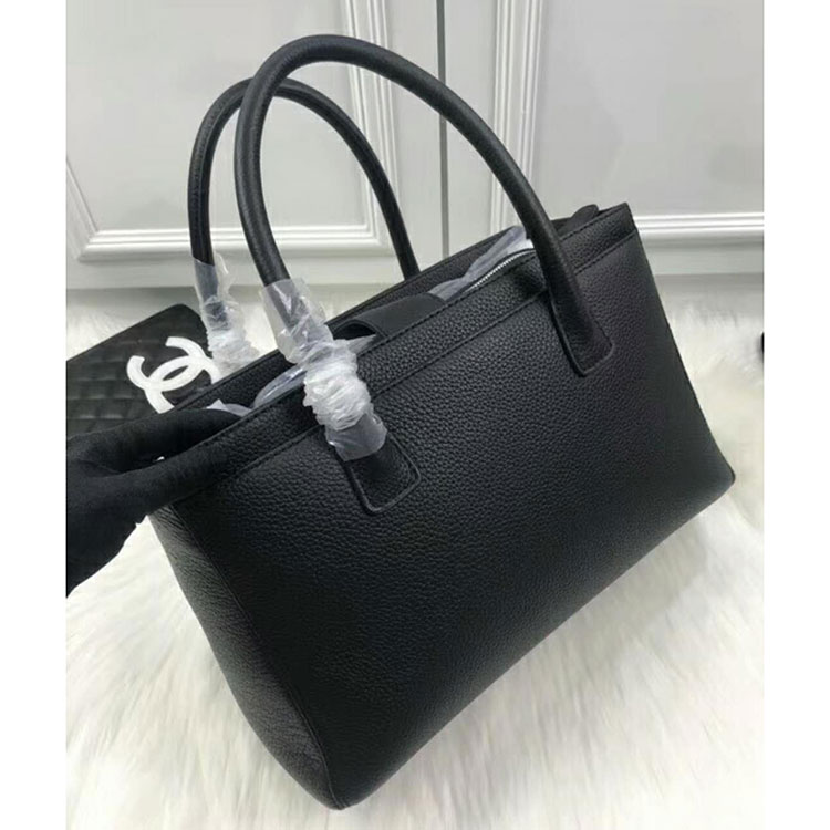 2018 Chanel Tote Shoulder Bag