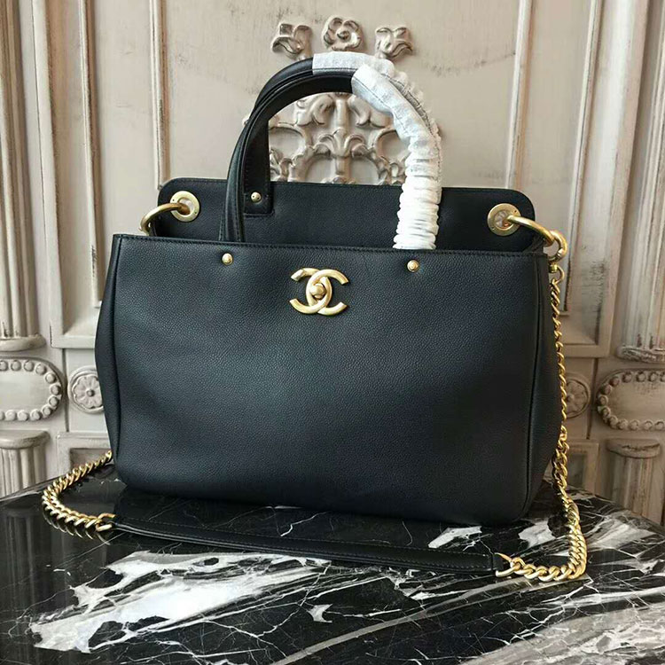 2018 Chanel Tote shoulder Bag