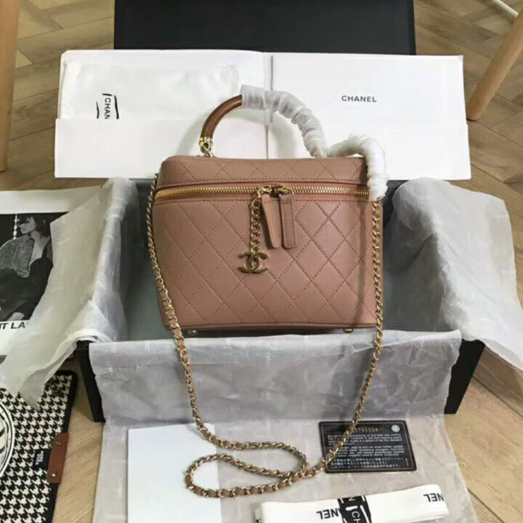 2018 Chanel Vanity Case