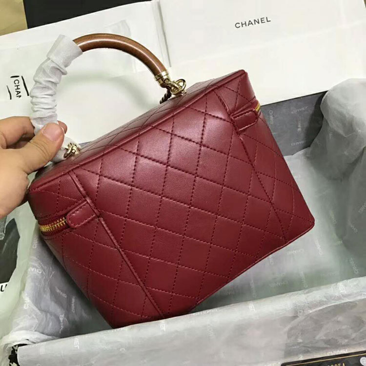 2018 Chanel Vanity Case