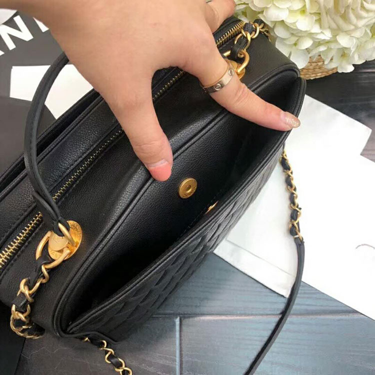 2018 Chanel Vanity Case