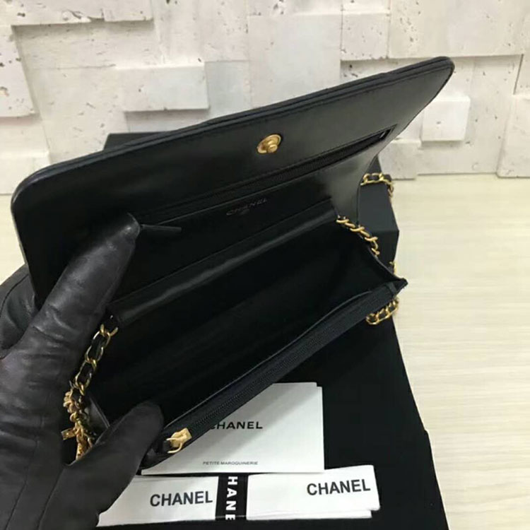 2018 Chanel WOC A33814 Mini Flap Bag