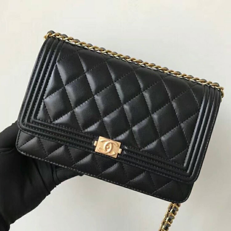 2018 Chanel WOC A33814 Mini Flap Bag in Original Lambskin