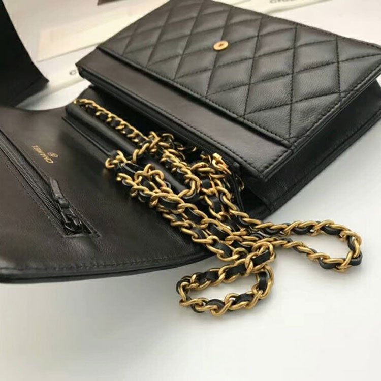 2018 Chanel WOC A33814 Mini Flap Bag in Original Lambskin