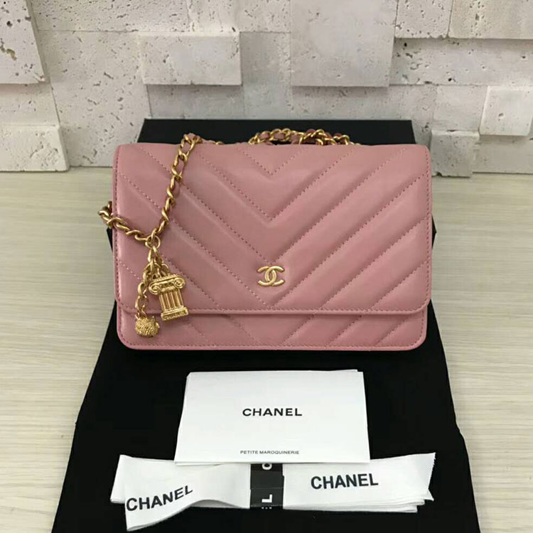 2018 Chanel WOC A33815