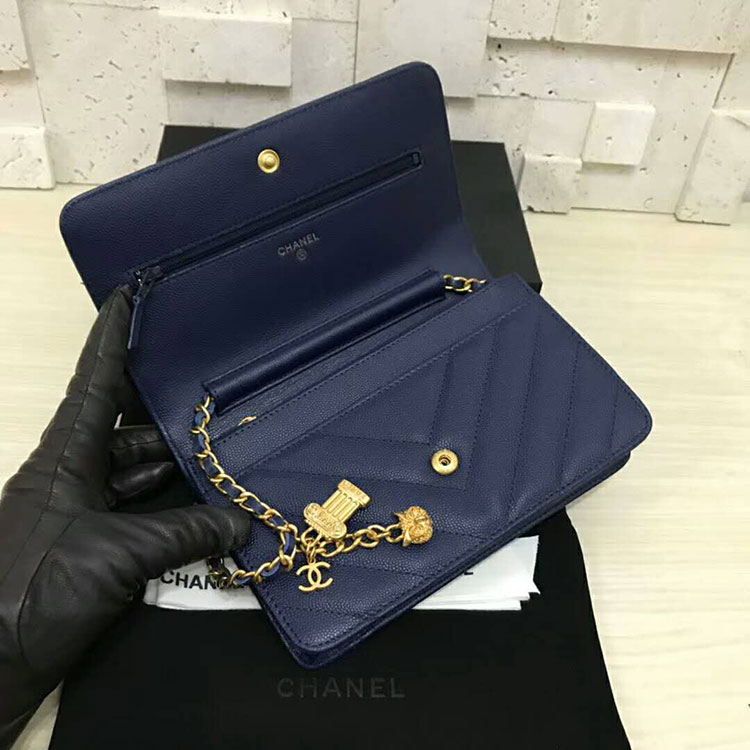 2018 Chanel WOC A33815