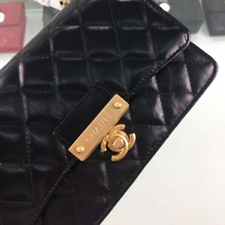 2018 Chanel WOC Wallet on Chain