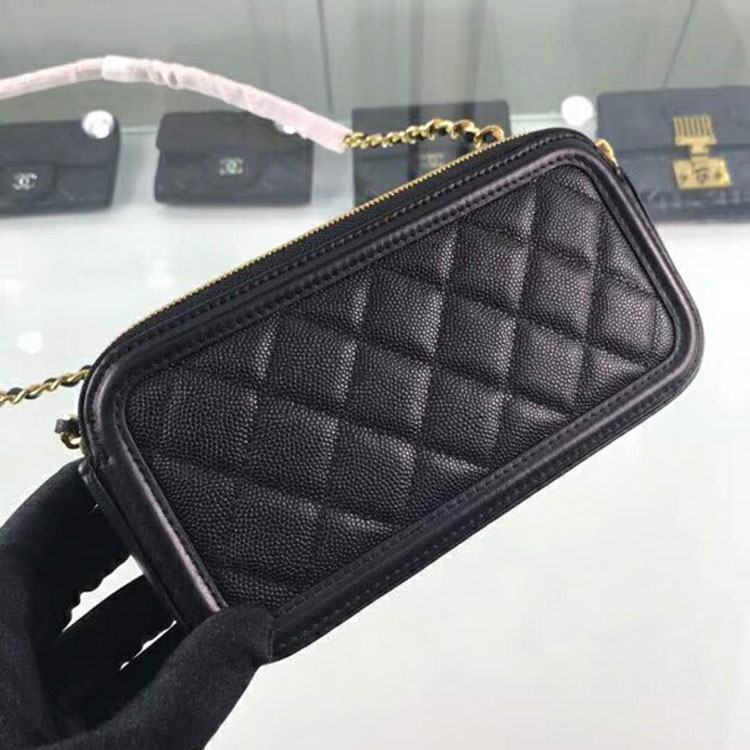 2018 Chanel chain bag