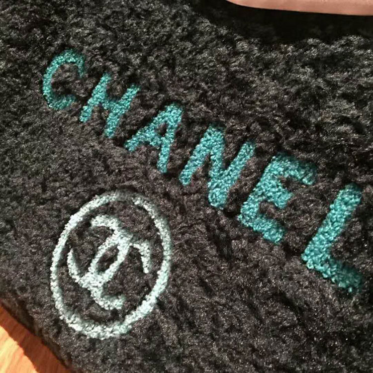 2018 Chanel maxi shopping bag