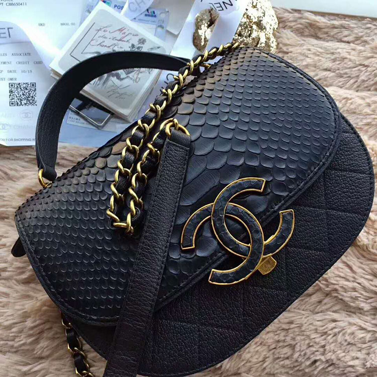 2018 Chanel messenger bag Real Python leather