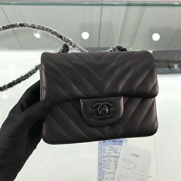 2018 Chanel mini Classic Flap Bag