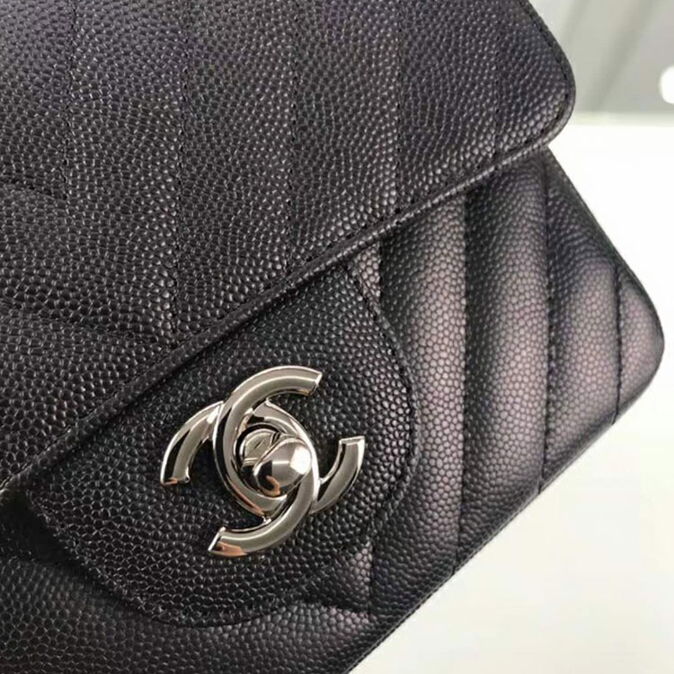 2018 Chanel mini Classic Flap Bag Original Calfskin