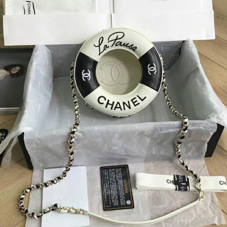 2018 Chanel small round bag