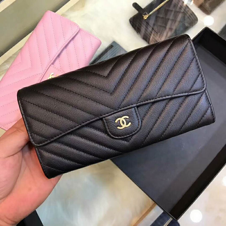 2018 Chanel wallet