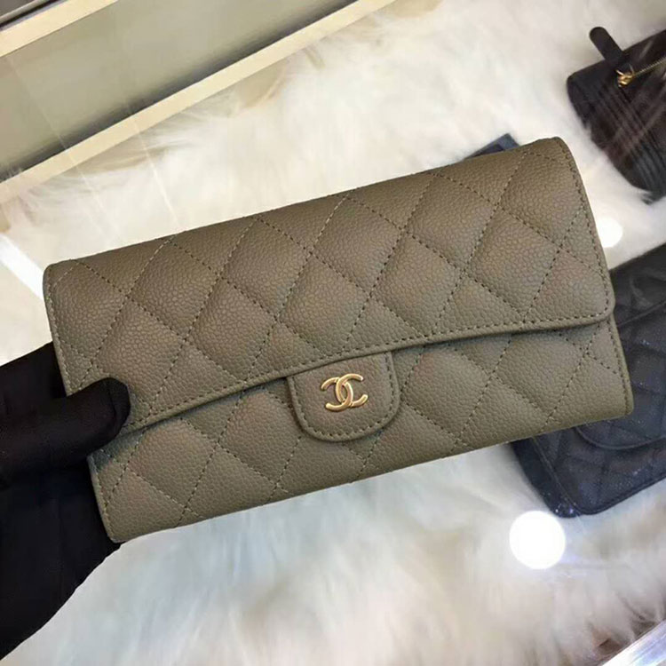 2018 Chanel wallet