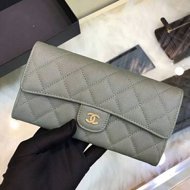 2018 Chanel wallet