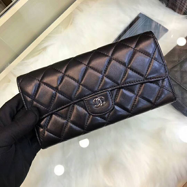 2018 Chanel wallet