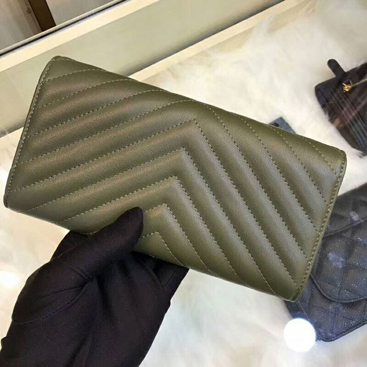 2018 Chanel wallet